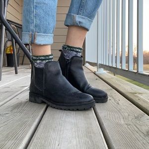 Black Chelsea Boots